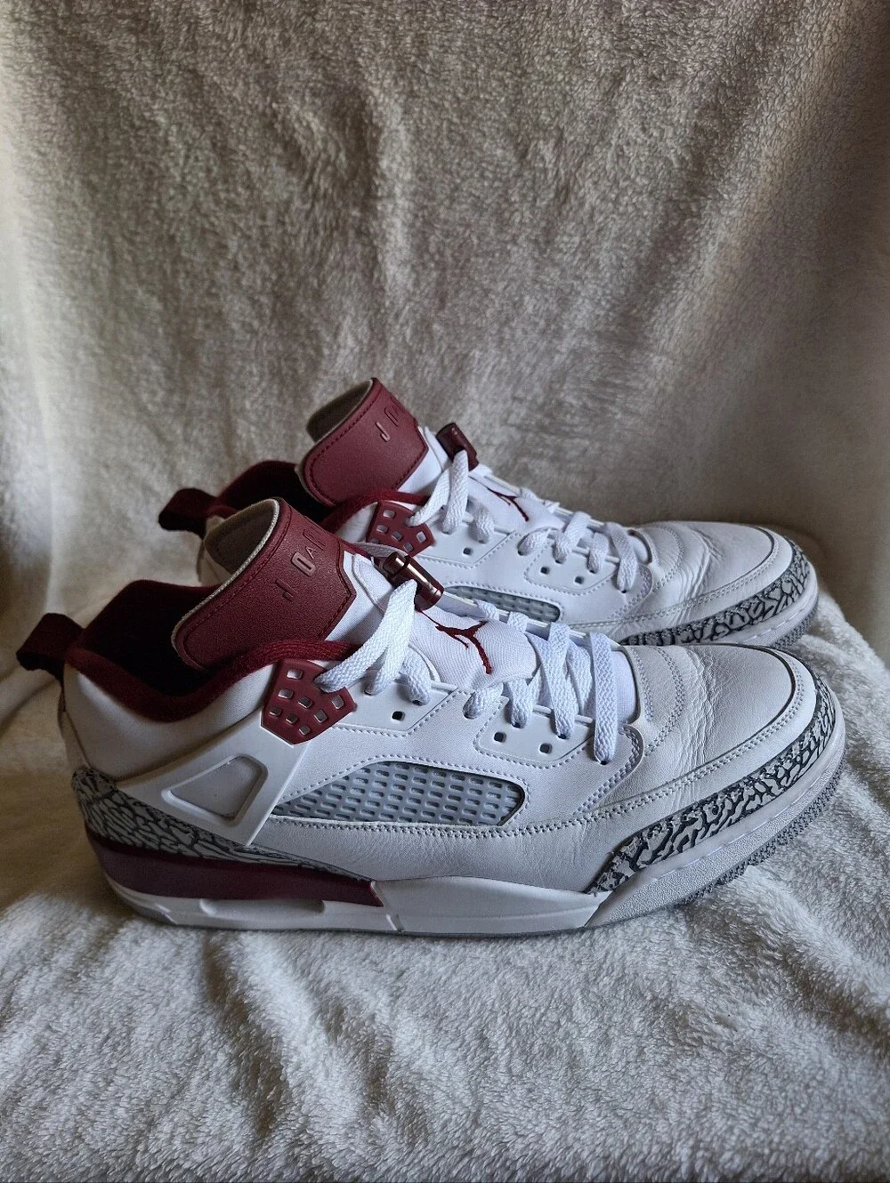 Jordan Spizike Low White Team Red Elephant Print Men's 13 EUC VERY CLEAN